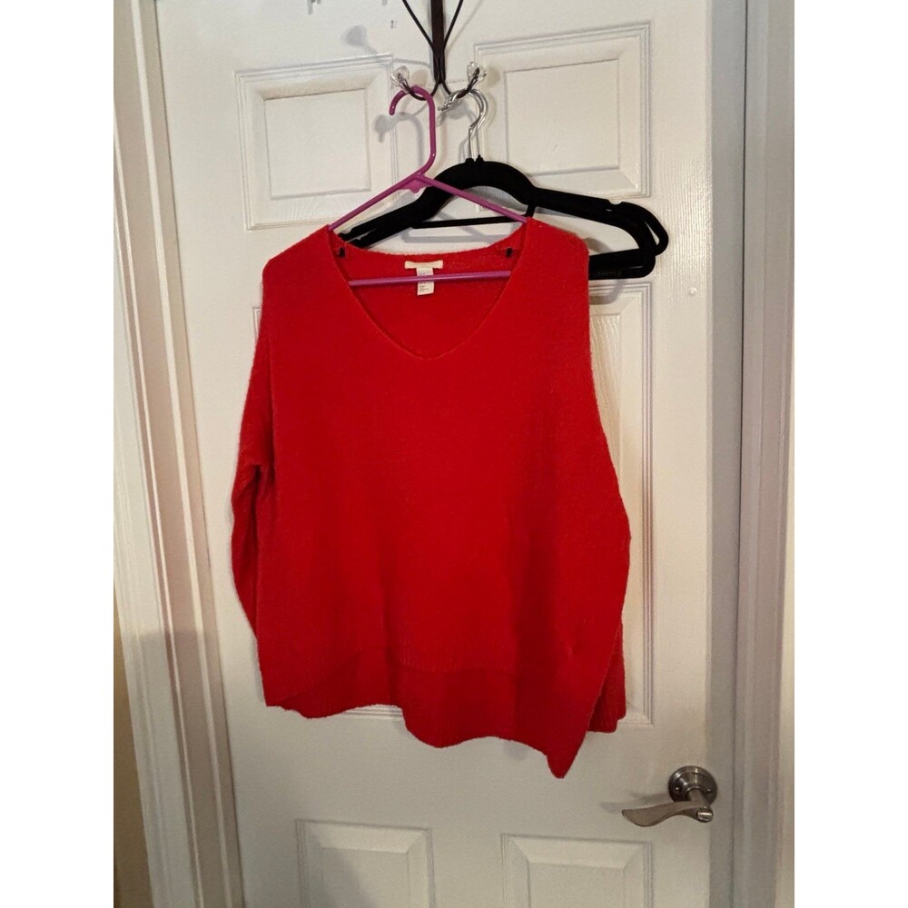 H and M oversized red sweater